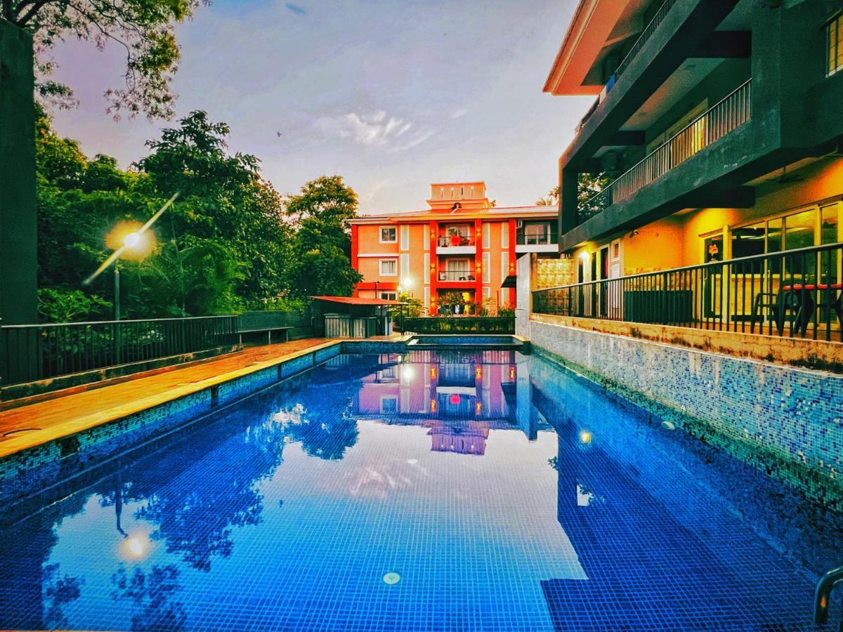 4Bhk Stunning Apartment With Pool 2Bhkx2 Old Goa Exterior photo